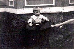 Gordon Bennett; Family